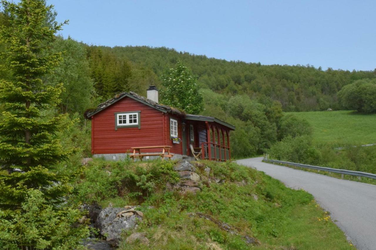 Hesthaug Gard Apartment Eidsdal Exterior photo